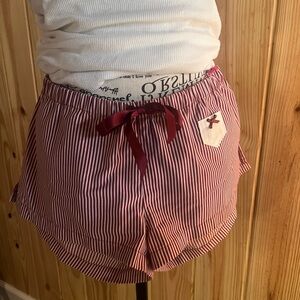 🌺😴🌺Abercrombie & Fitch Red Striped Sleep Shorts🌺😴🌺